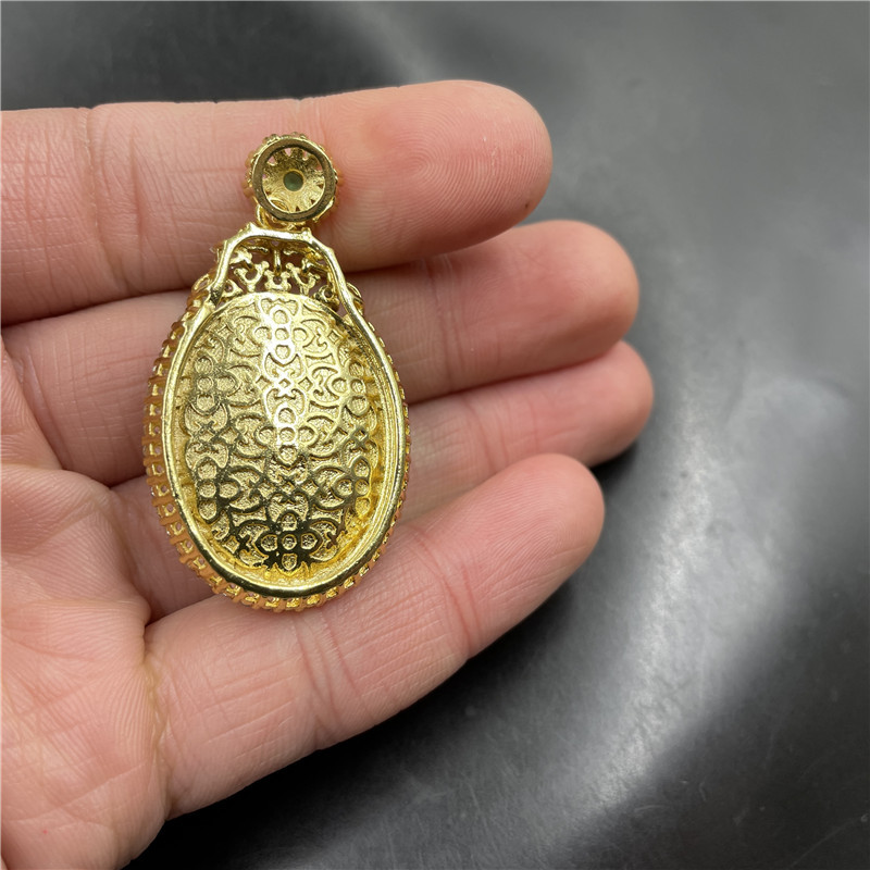 Agate stone inlay jade, green pendant