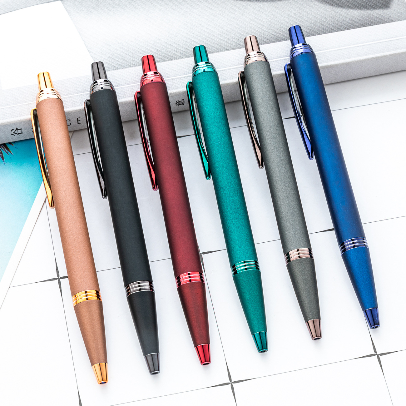 Nuevo bolígrafo de prensa puede imprimir logotipo hotel corporativo publicidad bolígrafo de regalo multicolor metal bolígrafo mayorista