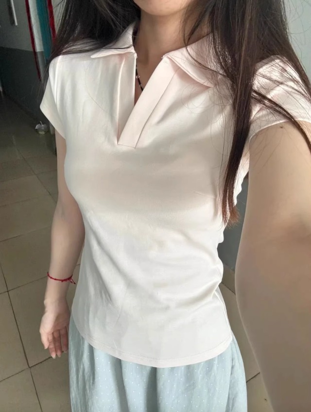 하얀색