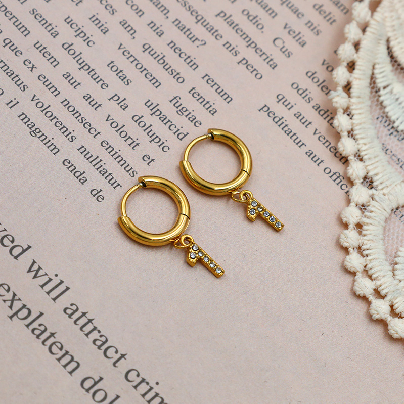 Diamond-studded Number 1 Earring