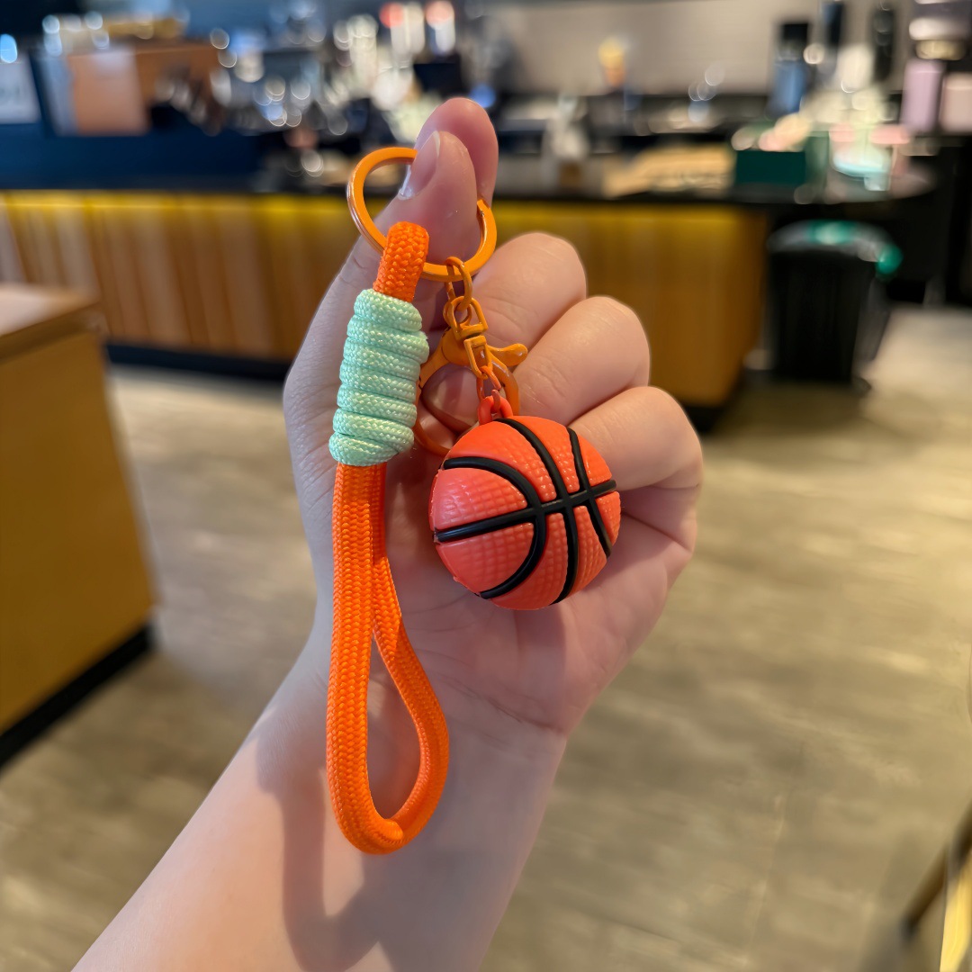 Serie de bolos deportivos de baloncesto de fútbol bolsas escolares accesorios colgantes actividades hermosas regalos al por mayor