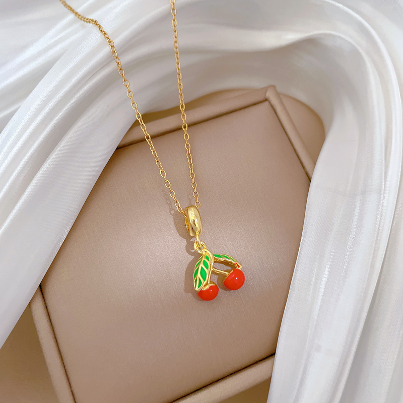 Gorgeous Green Leaf Cherry Pendant Necklace In Titanium Steel_voghion.com