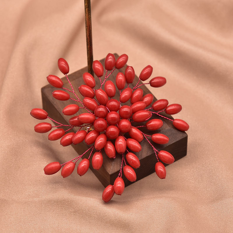 Broche de perlas naturales con borlas de bambú marino y flores, moda de alta gama, redondo y exquisito, broche de perlas estilo Chanel de alta calidad para mujer.