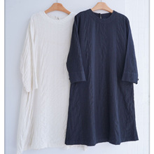 2色日单森系重工棉麻满幅刺綉长袖连衣裙 宽松大码日系裙黑白色