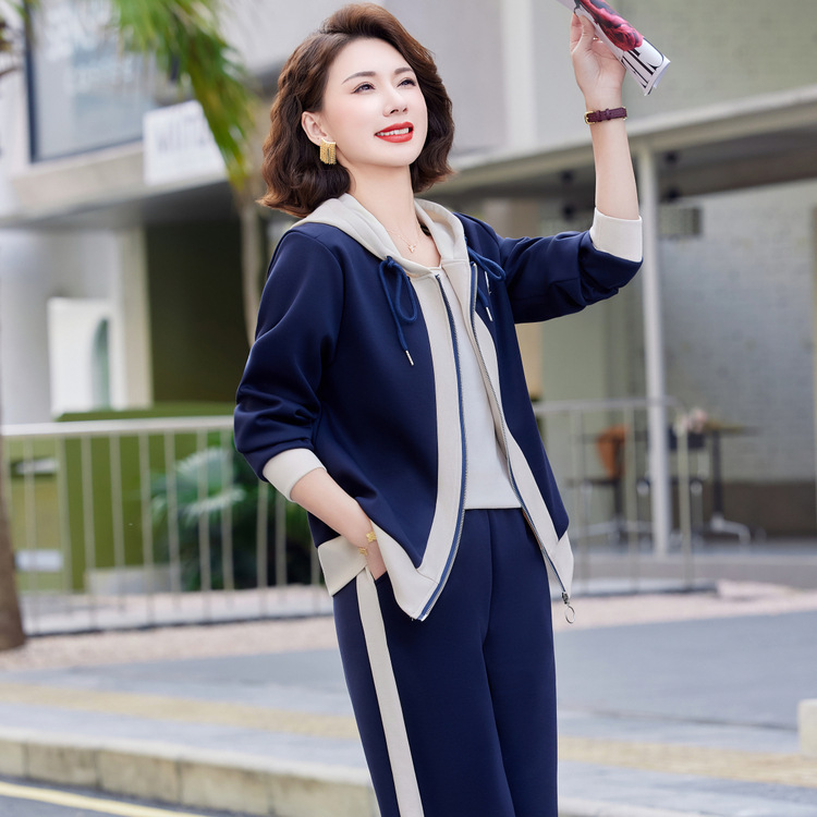 Middle-Aged Mother's Autumn Casual Sportswear Suit, Middle-Aged and Elderly Spring & Fall Fashion Sweatshirt Jacket Two-Piece Set Middle-Aged Mother's Autumn Casual Sportswear Suit, Middle-Aged and Elderly Spring & Fall Fashion Sweatshirt Jacket Two-Piece Set
