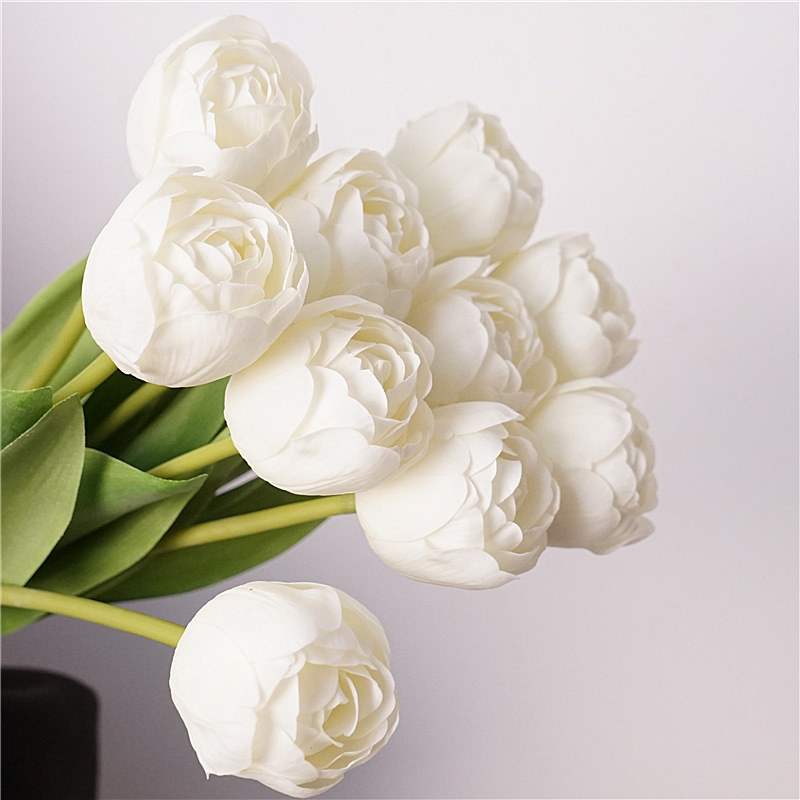 Lujo ligero simulación de camélia Tulip habitación decoración de la sala de estar decoración de alojamiento residencial ramo de flores de mano posando props de fotografía