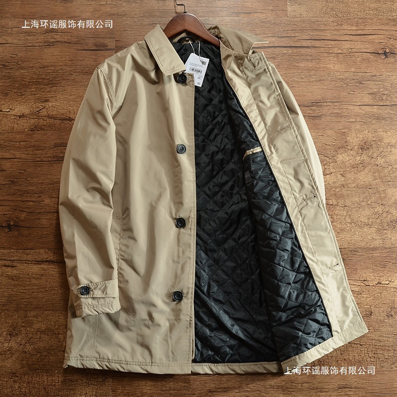 Windproof and waterproof, €89 - Men's quilted warm winter coat/overcoat, suitable for export to Europe and America.