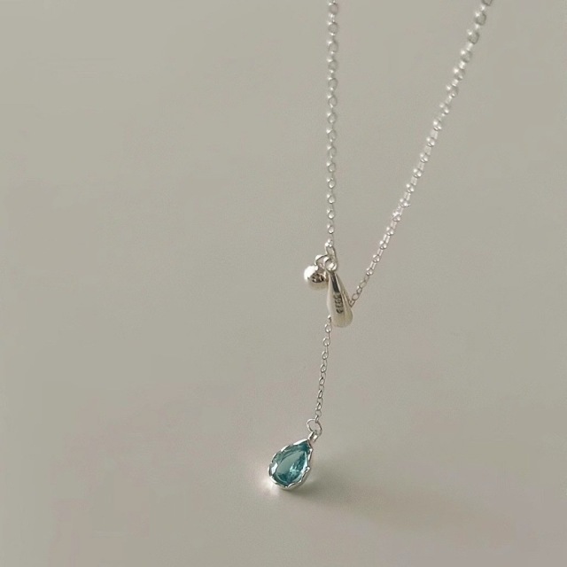 Nouveau collier de luxe pour femme en argent sterling S925, élégant, inaltérable, avec un papillon et une chaîne clavicule haut de gamme et polyvalente._voghion.com