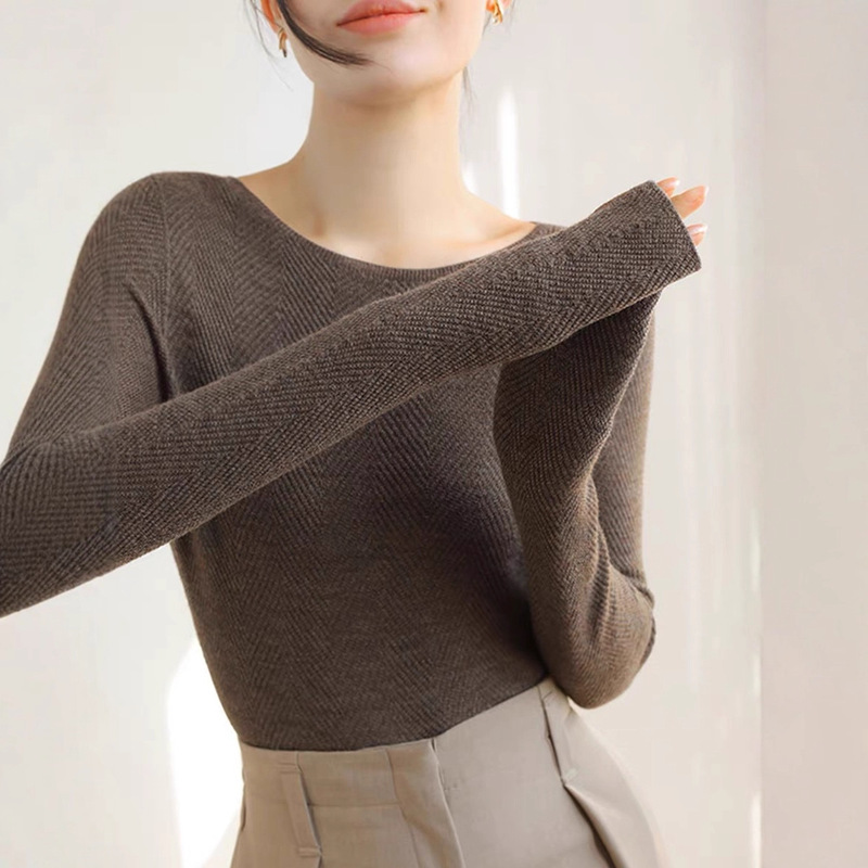 Hong Kong and American Apparel/25 Autumn/Winter 30% Wool 120S 60-Count Simple Three-Dimensional Water Wave Pattern Knit Sweater Q4024