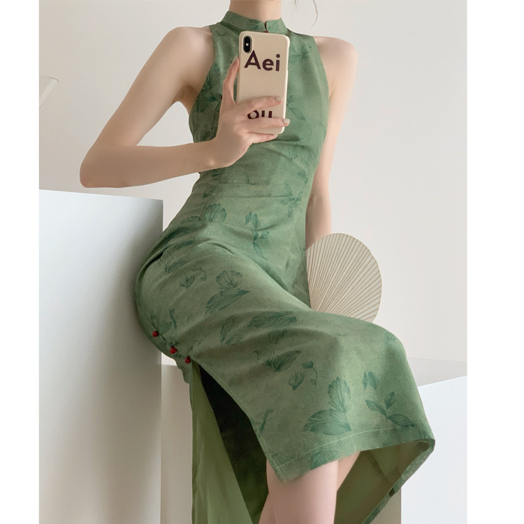 Only This Green Forest/ Vintage White-Enhancing Green Improved New Chinese-Style Cheongsam Dress, Mid-Length, 2025 Dropshipping Only This Green Forest/ Vintage White-Enhancing Green Improved New Chinese-Style Cheongsam Dress, Mid-Length, 2025 Dropshipping