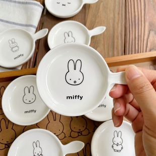 Cartoon picture book cute rabbit ceramic flavor dish mustard soy sauce dish seasoning dish mini small utensils