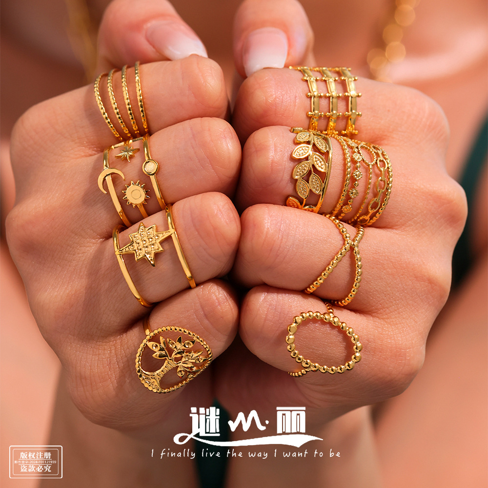 Fashionable brand ring