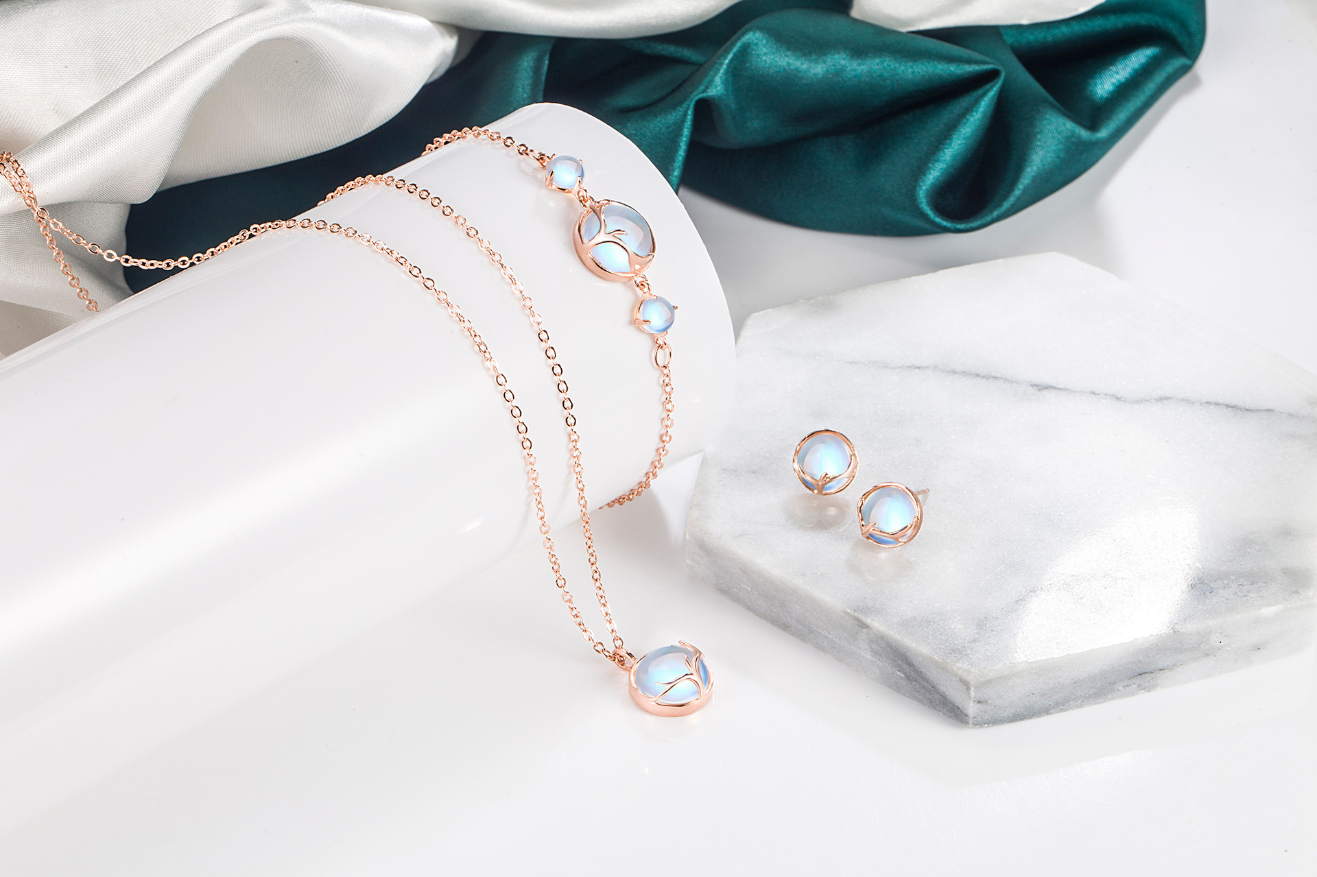 Jewelry Set Image 8
