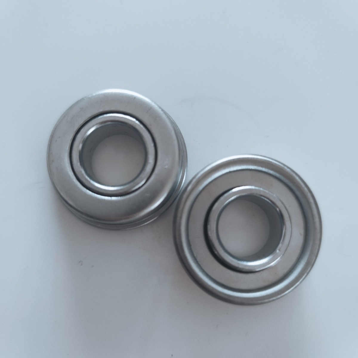 供应冲压轴承脚轮用轴承F6202 手推车轮子用CB1635内径16外径35