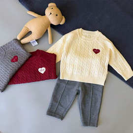 儿童麻花针织衫男女宝宝爱心小标圆领套头毛衣休闲上衣秋冬打底衫