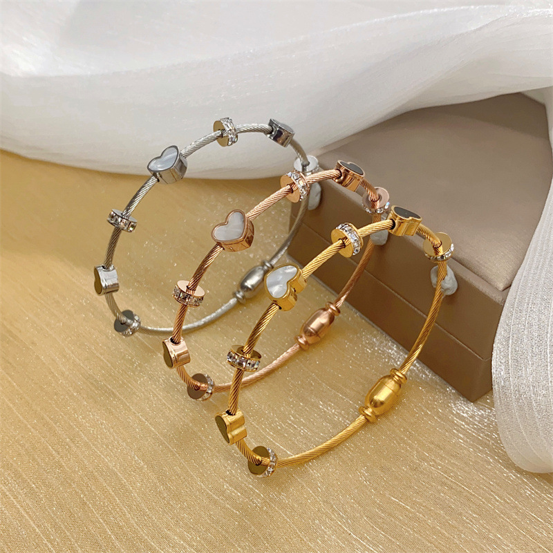 Fashion Four Leaf Clover Round Heart Shape Titanium Steel Criss Cross Zircon Bangle