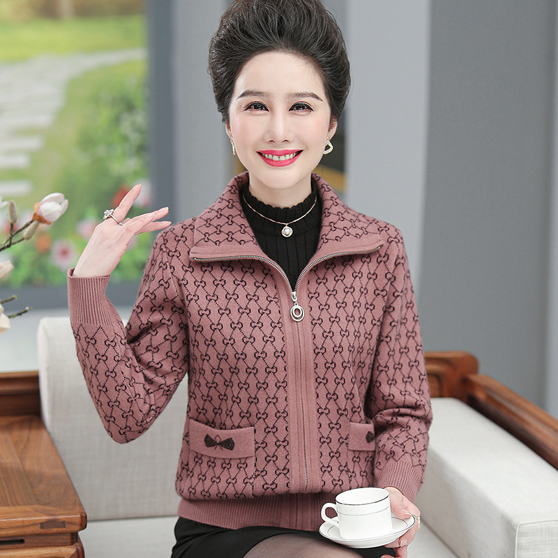 Middle-aged and elderly women's lapel zipper cardigan small plaid thick pocket mother sweater coat wool sweater