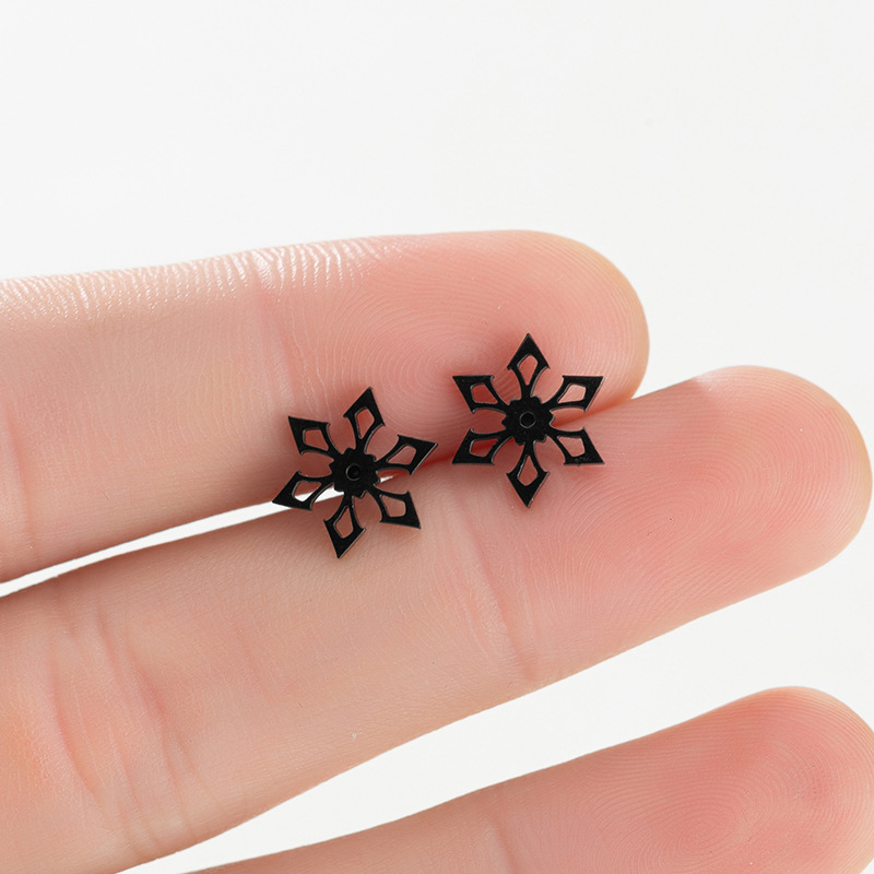 5g Weight PVD Coated Gold Plating Process PVD Coated 18K Gold Real Gold Plated Snowflake 304 Stainless Steel Simple Style Waterproof Non Tarnish Ear Studs