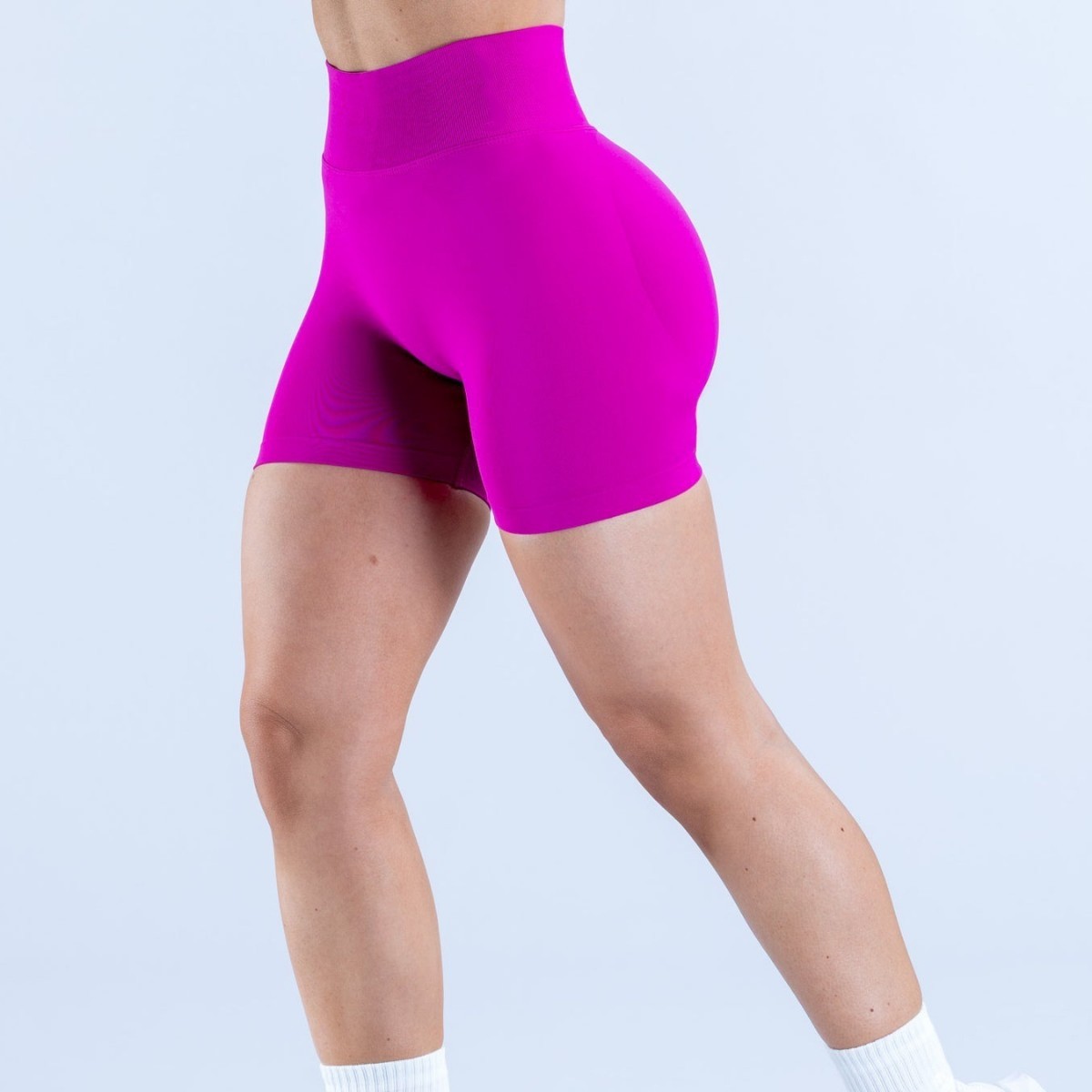 Cross-Border Fully Matte Nylon High-Elastic Lycra Fabric High-Waisted Thickened Knitted Seamless Three-Quarter Pants Fitness Shorts