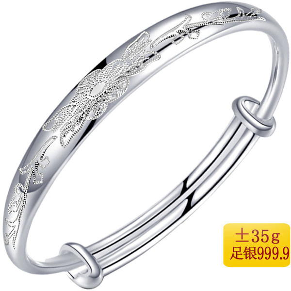 Fashionable glossy silver bracelet