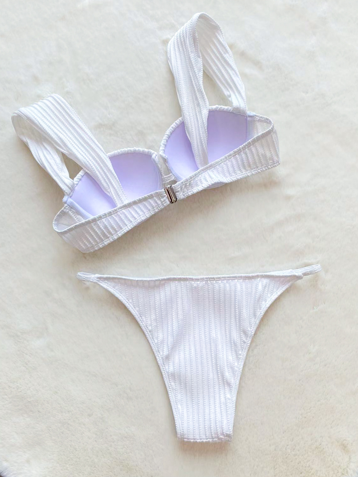 Bikini Image 7