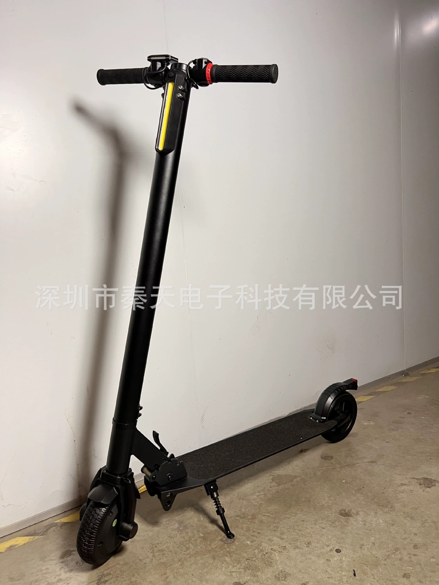 Электрический скутер складной небольшой станции езда на велосипеде для взрослых двухколесный мини-портативный педаль скутер двухколесный автомобиль с аккумулятором