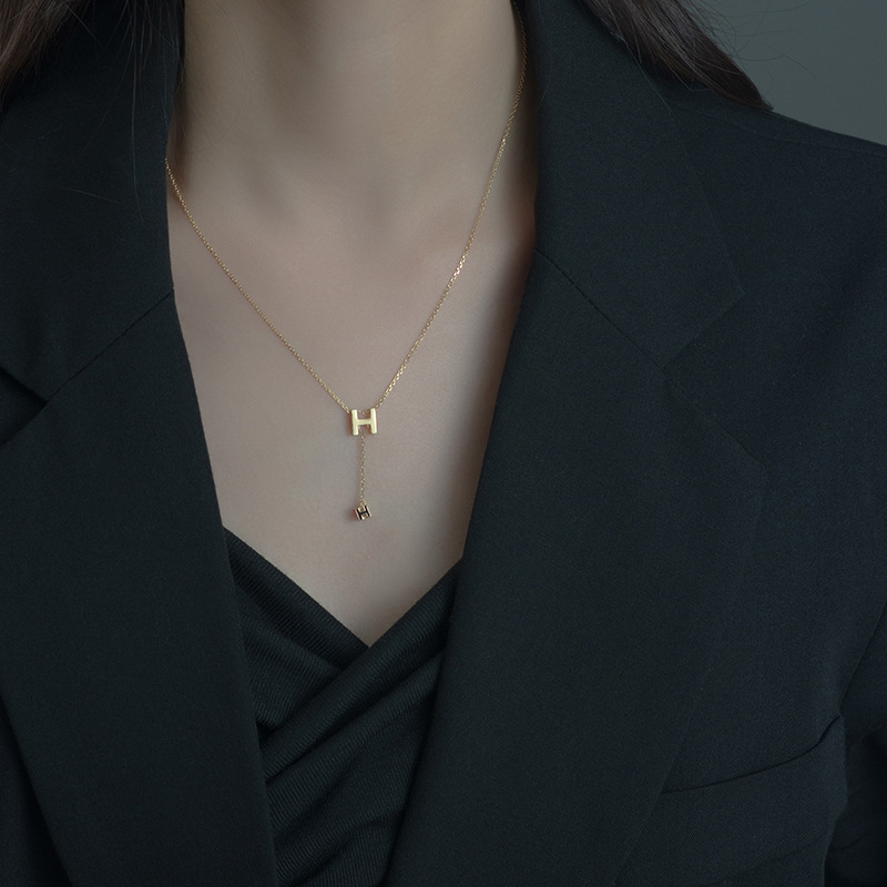 925純銀H字母流蘇項鍊2022年新款女小眾設計感鎖骨鏈女夏潮冷淡風