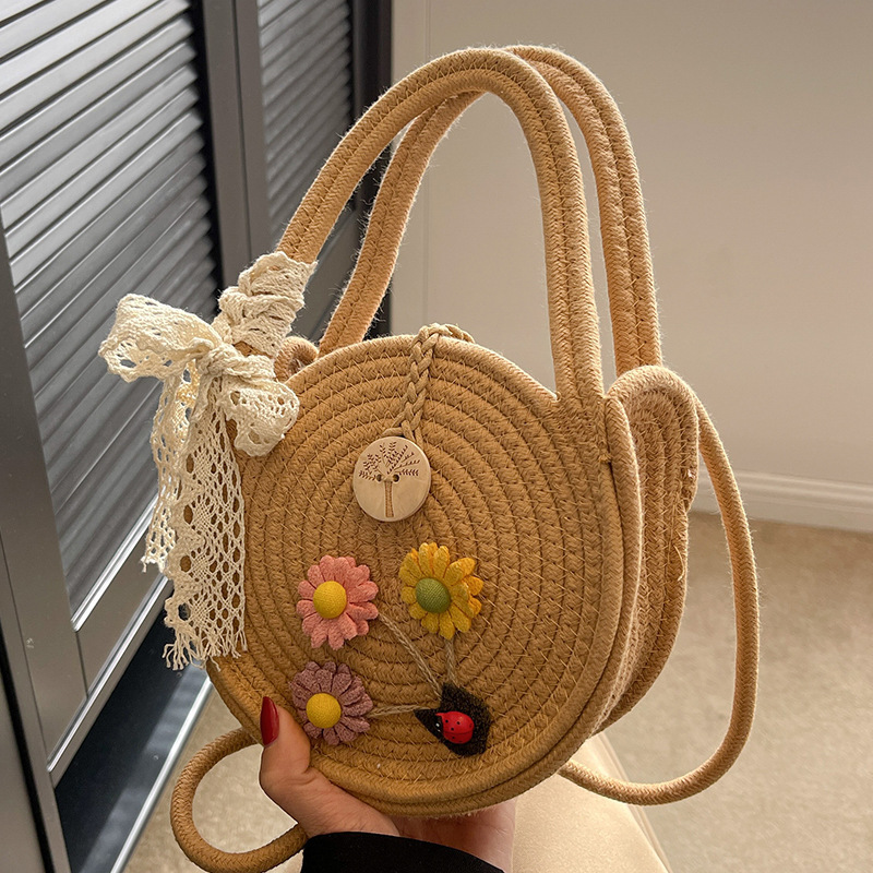 This Year's Popular Hand-Woven Bags for Women 2024 New Fashion Straw Crossbody Bag for Women Ins Travel Beach Bag