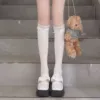 Short floating lace, blue and white calf socks