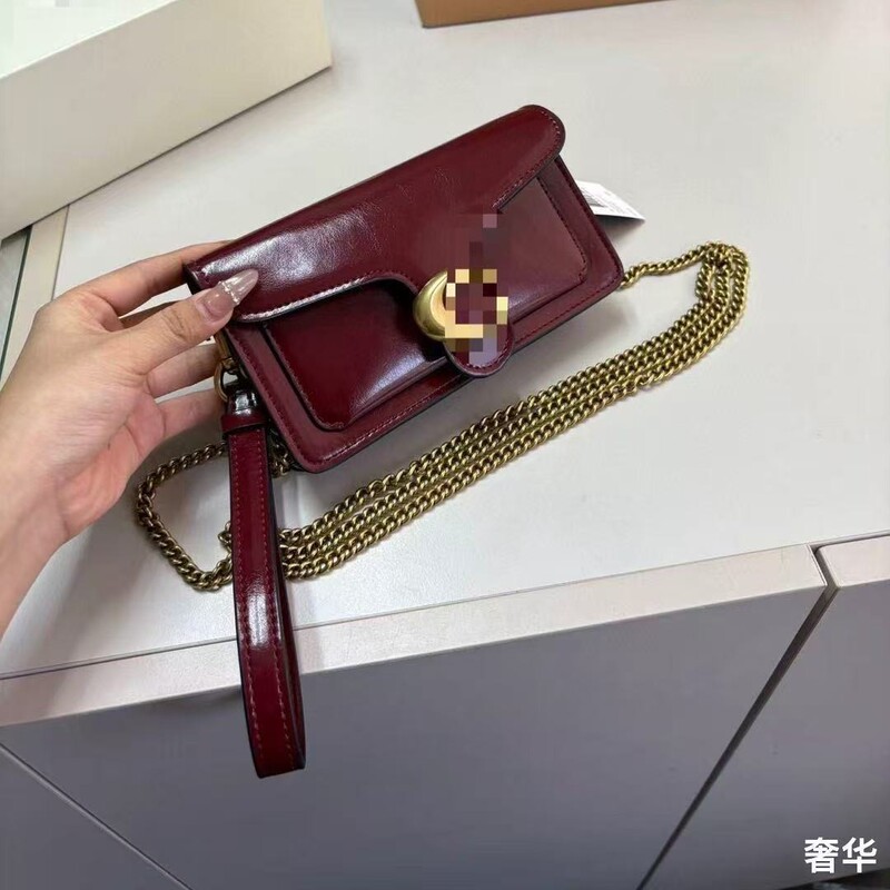 Coach Original Tabby 26 Classic Presbyopic Dionysus Versatile Fashionable One-Shoulder Cross-Body Satchel Pebbled Women's Bag