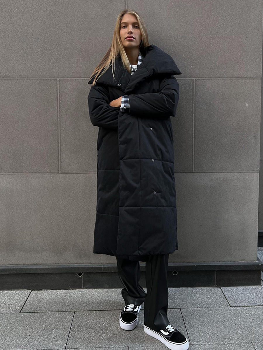 Abrigo largo de algodón estilo europeo y americano, modelo nuevo de invierno 2025, corte holgado, casual, cálido, chaqueta de algodón con cuello alto. image 5
