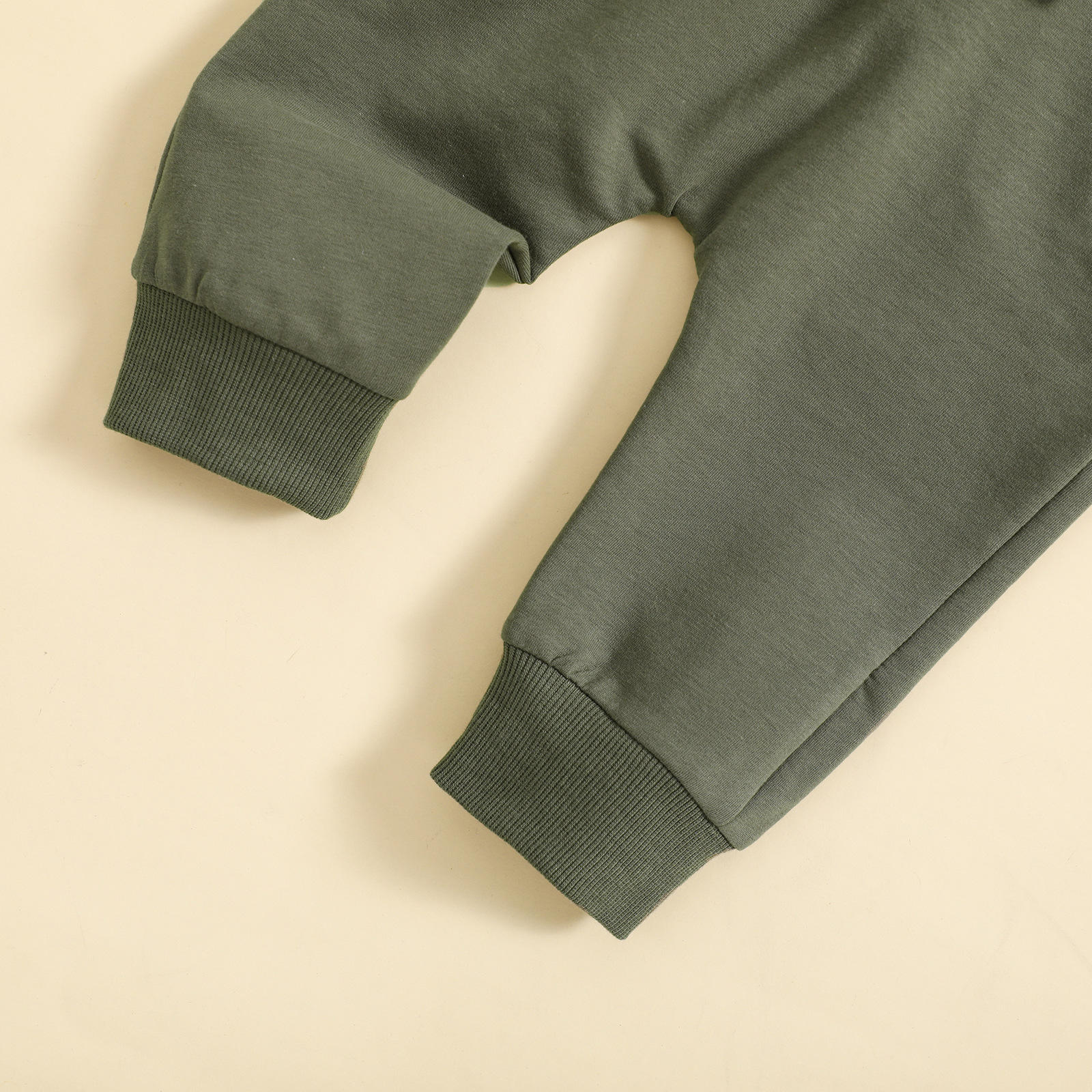 Baby clothing boy's suit Children's new autumn and winter color matching round neck long sleeve pants suit_voghion.com