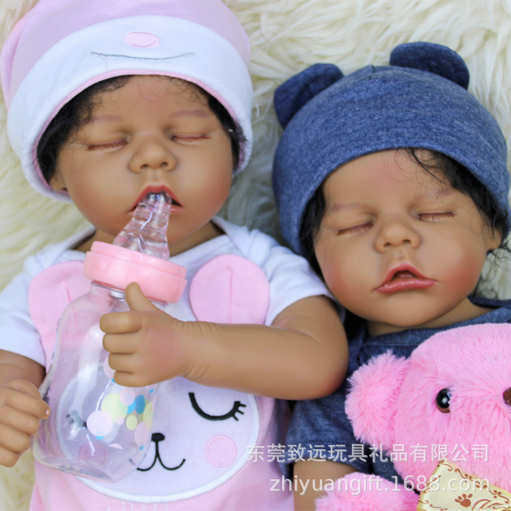 Juguetes muñecas transfronterizas bebés 18 pulgadas muñecas africanas renacidas gemelos niños niñas simulación de venta caliente