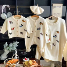 高端亲子装一家三口宽松套头刺绣小狗毛衣秋冬装韩版针织衫全家装