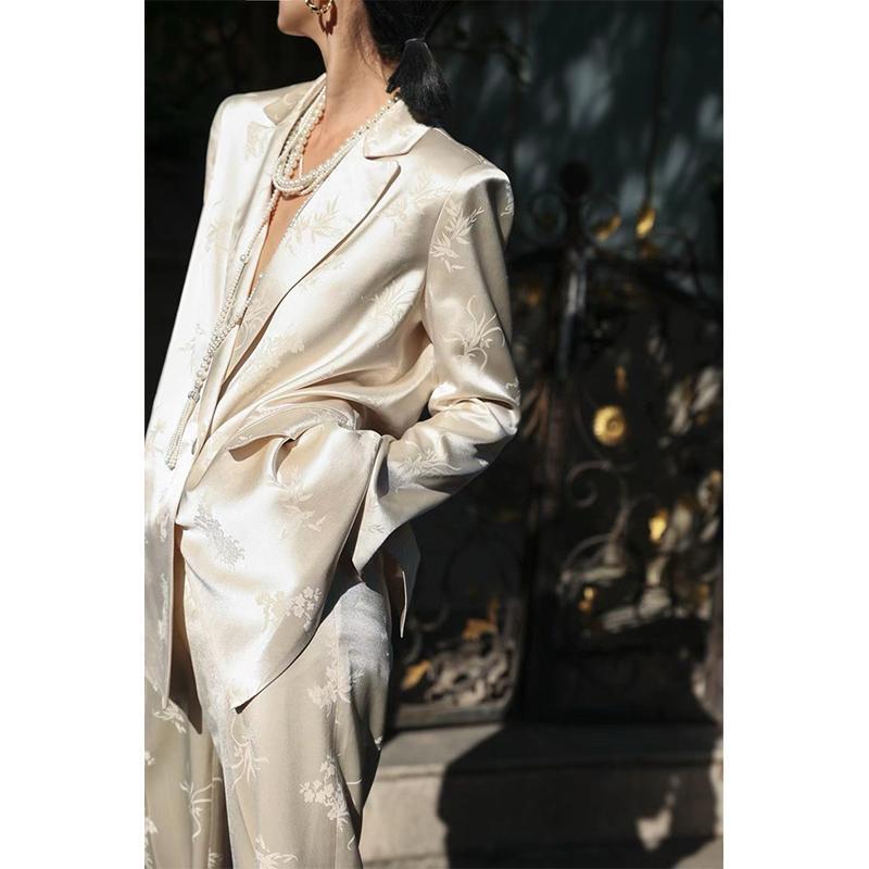 High-End Professional Attire for Female Executives: Acetate Suit Set, Noble and Fashionable, Mature and Stylish, Suitable for Beauty Industry Bosses, Professional Women's Pantsuit