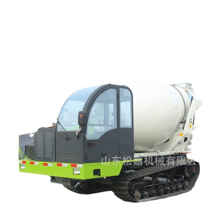 Vehículo de transporte de cemento tipo rastreo multifuncional de cadena de alta velocidad para camión tanque de cemento para reparar zanjas y mezclar rastreo