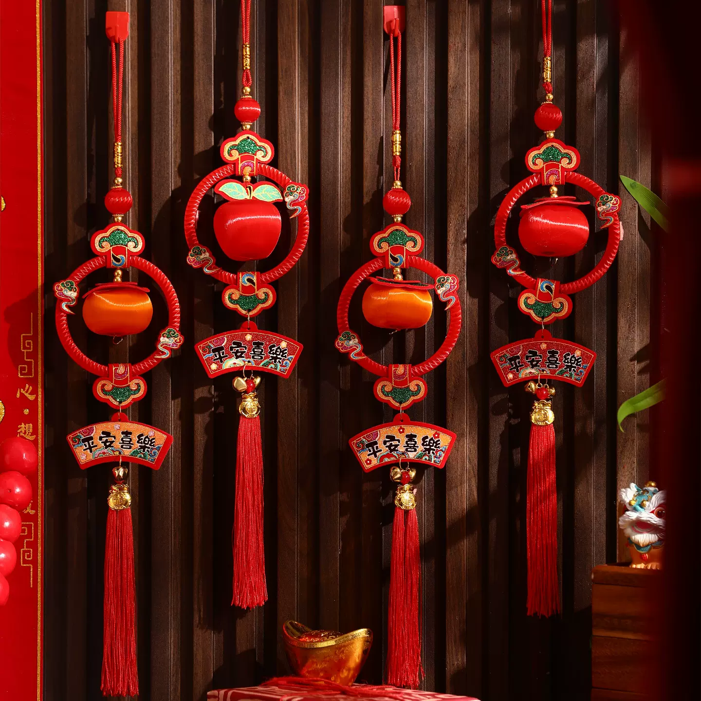 2026新款马年柿子挂串装饰过年客厅布置挂饰春节户入门铃铛小挂件