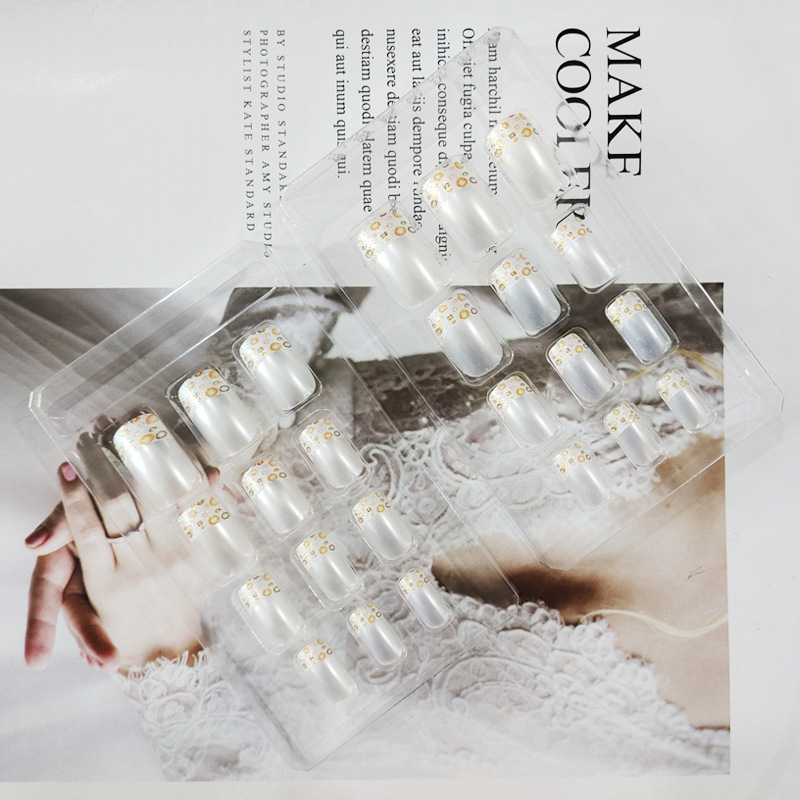Elegante plata y oro parche de manicura de moda decoración de patrón exquisito desgaste de uñas transfronterizas venta caliente atmósfera noble manicura