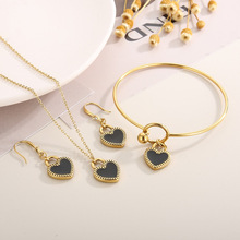 ������Ʒ�ڰ�˫�氮�ĵν�����������ŮС�ڸ�Ůʿ�Ѹ���Ʒ��װ