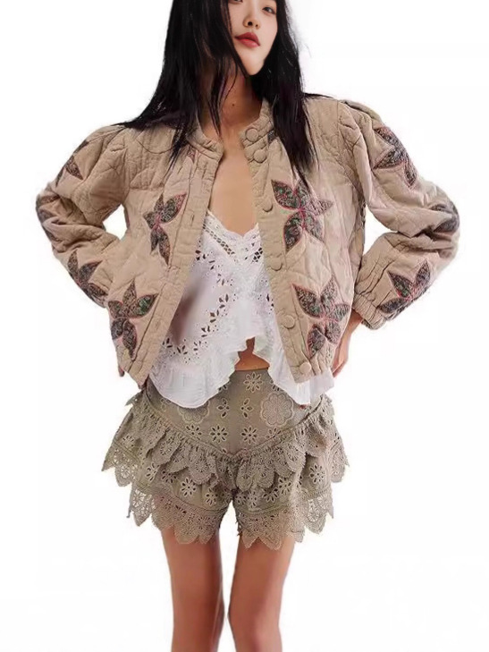Amazon 2025 transfronterizo Europa y los Estados Unidos otoño y invierno de algodón de alta calidad lavado de algodón de hoja de arce bordado chaqueta de mujer ropa de algodón
