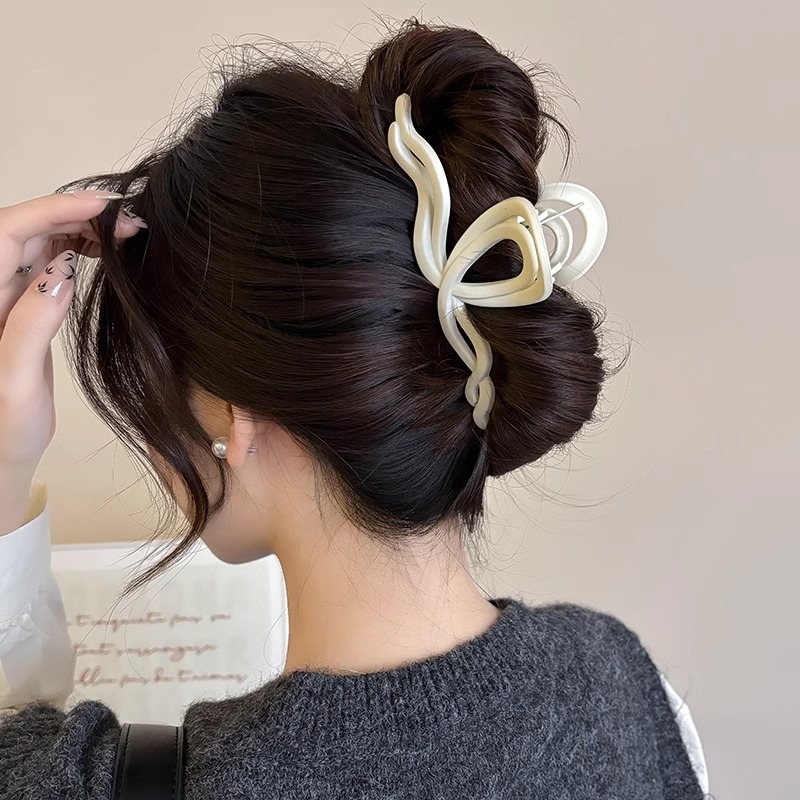 Meilad temperamento agarra clip de cabello para mujeres de alta calidad detrás de la cabeza nuevo clip de cabello acrílico onda clip de tiburón clip