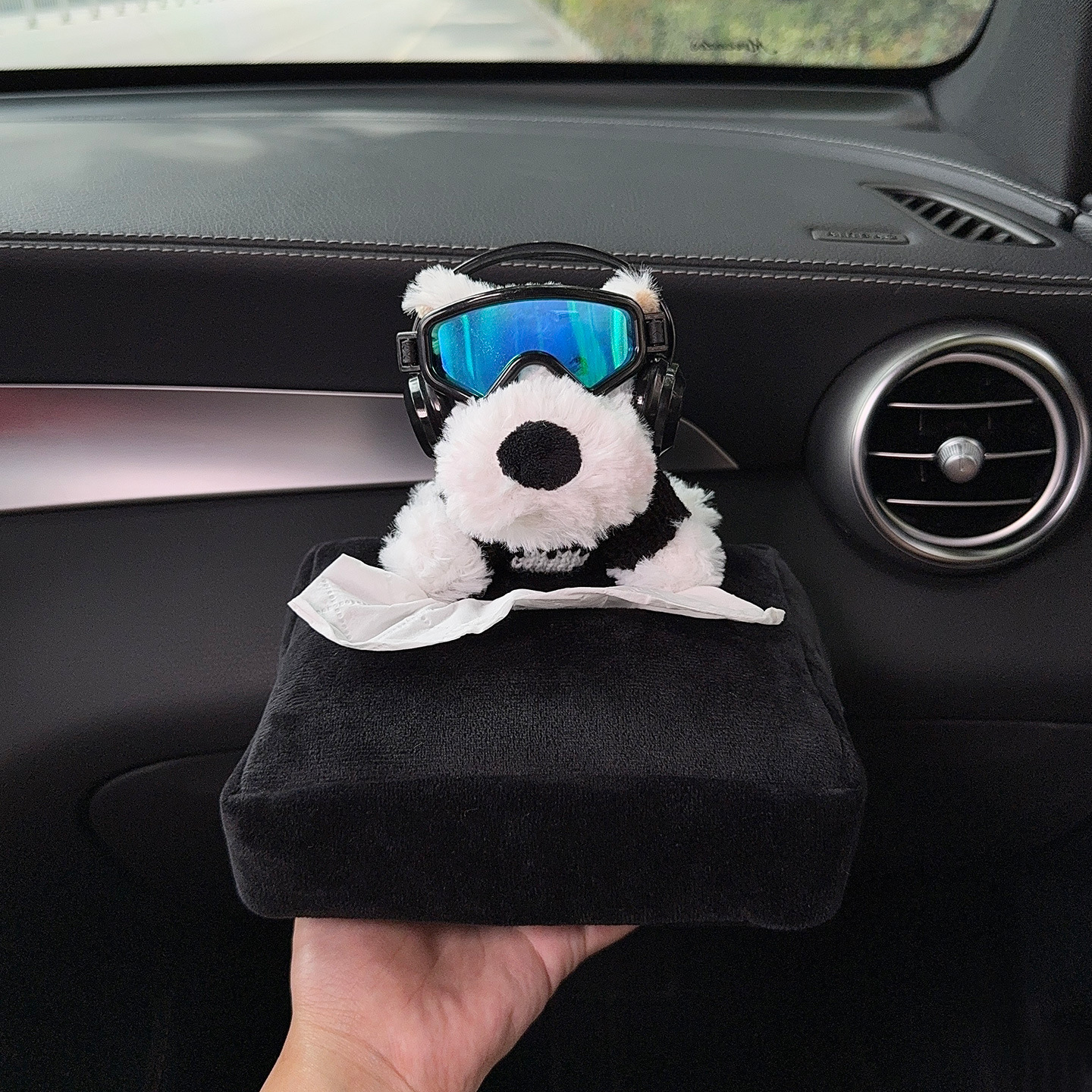 Cartoon West Highland Car Creative Seat Back Tissue Holder, Multifunctional Tissue Box for Car Armrest Box, In-Car Tissue Box