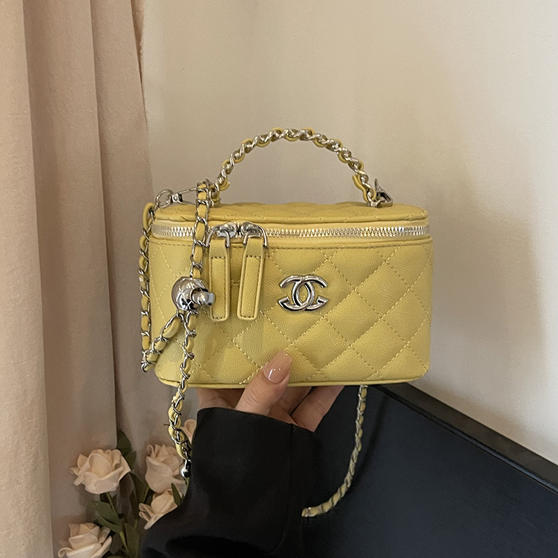 국경 간 여성용 가방 2025 새로운 스타일 싱글 숄더 크로스 바디 박스 백 인터넷 연예인 작은 사각형 가방 서양식 휴대 전화 가방 다용도 동전 지갑