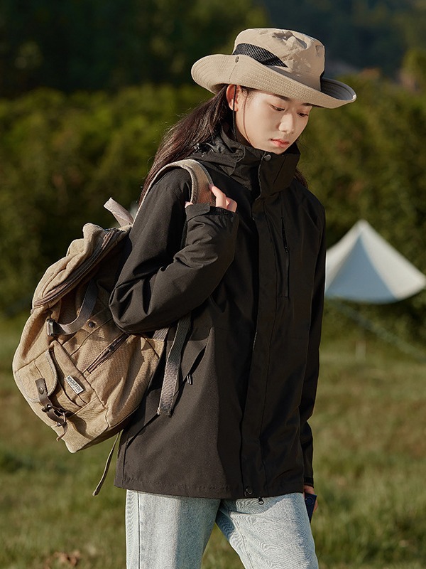 Water repellent jacket for men and women