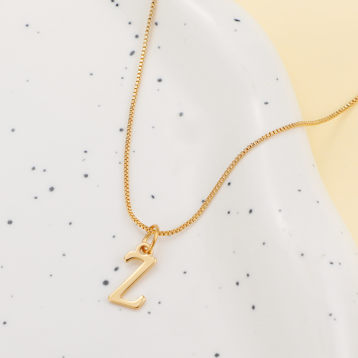 hot selling 26 English letter necklace creative simple box chain English letter pendant clavicle chain_voghion.com