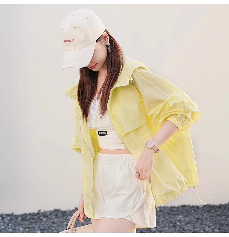 Áo chống nắng nữ dáng rộng có mũ, chất liệu mỏng nhẹ thoáng khí — Màu xanh lục nhạt chi tiết 27