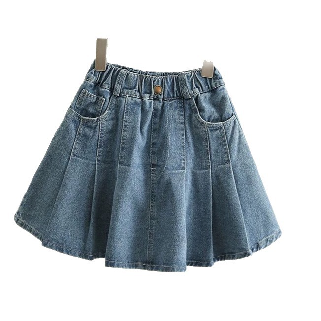 Niñas de cintura alta vaqueros verano 2026 nuevo estilo de gran estilo para niños de aire extranjero plegado vestido corto para niños suelto vestido de moda
