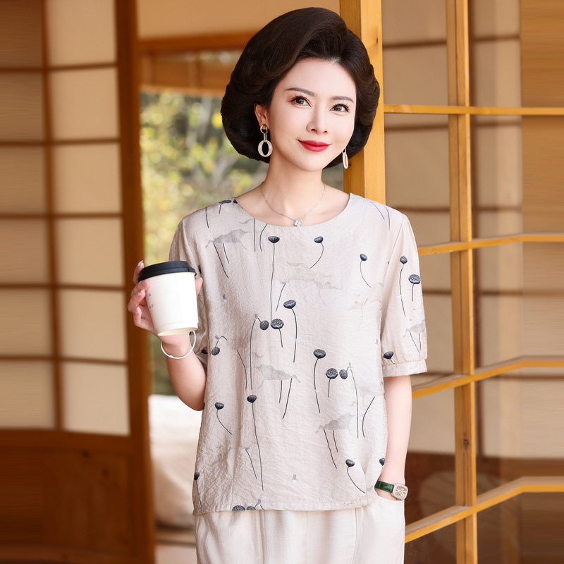 Middle-aged and elderly mothers summer cotton and linen T-shirt middle-aged shirt two-piece western style summer short-sleeved top new women's clothing