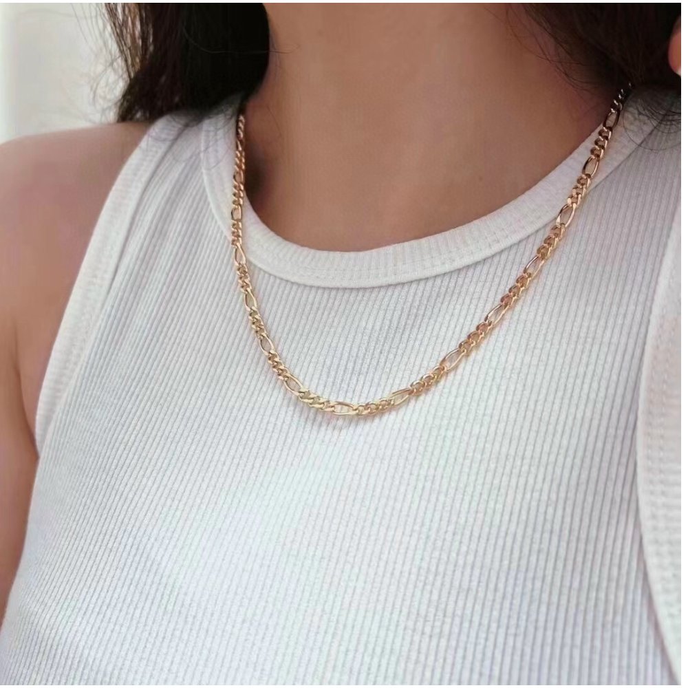 1000X1000费加罗配戴图