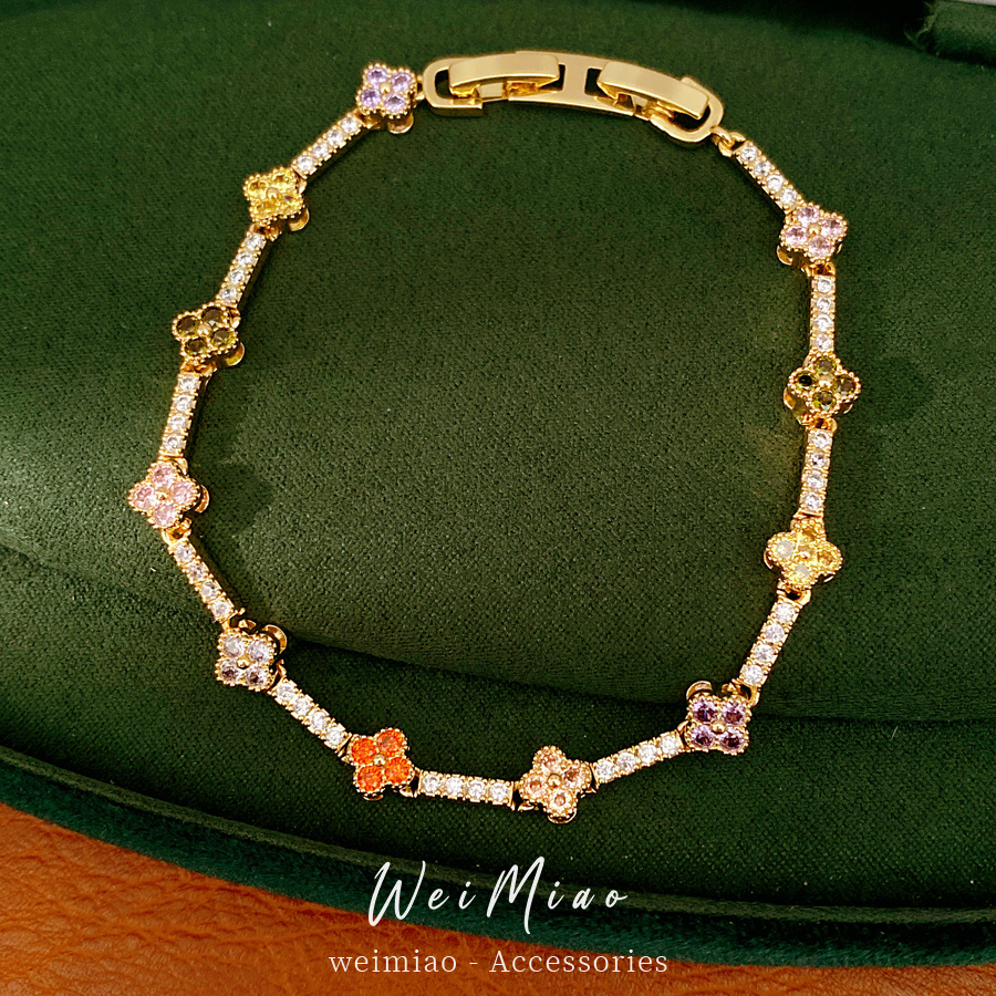 14 quilates de oro verdadero electrón de diamante de hierba afortunada flor pulsera de fichaje pulsera ligera de lujo nicho temperamento delicado joyas de pulsera